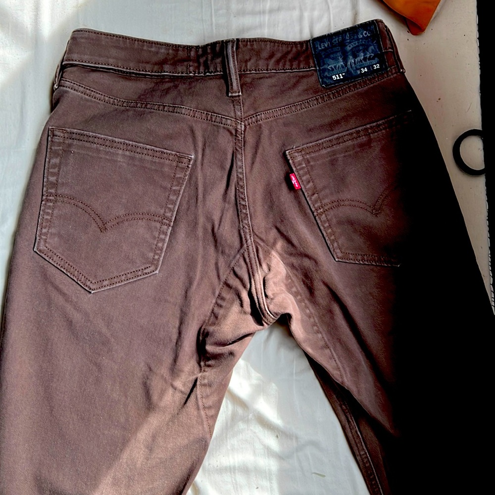 Levi’s 511’s. Size 34 x 32 rare taupe color worn but good find